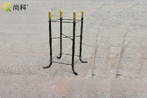 高桿太陽能殺蟲燈地籠